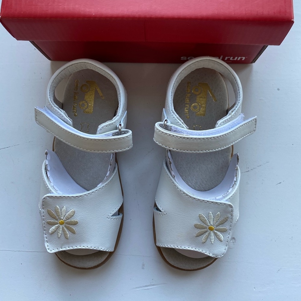 See Kai Run Girls White Sandals Size 12